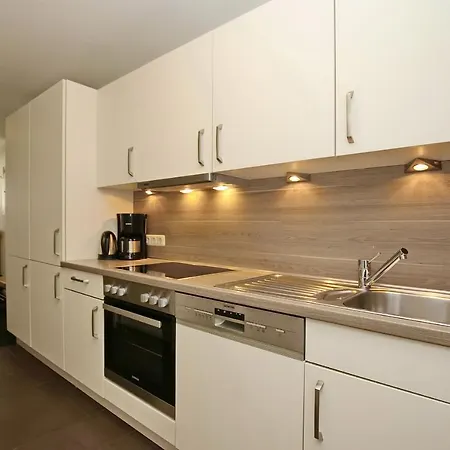 Papillon 08-6 * Boltenhagen (Ostseebad)