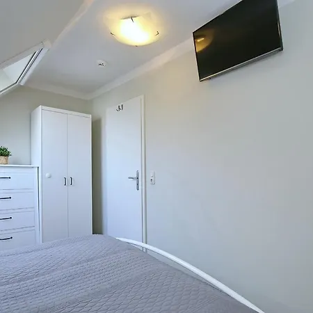 Appartement Papillon 08-6 *